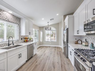 7700 Buckskin Ave, Las Vegas, NV, 89129