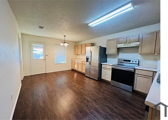 1001 Carthage Way — Photo 6