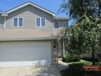 110 Meadow Dr, Countryside, IL, 60525