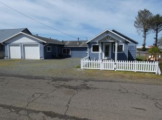 157 S Easy St, Rockaway Beach, OR
