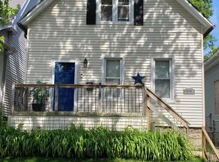 316 N 36th St #1, Milwaukee, WI 53208