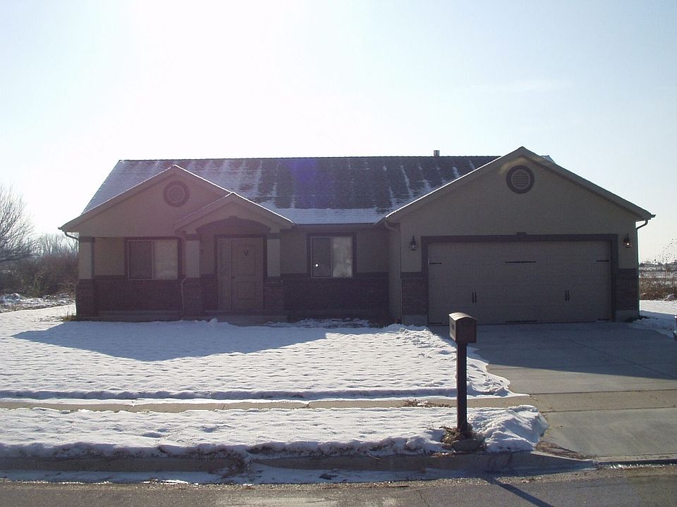3 Bed 2 Bath Home in Farmington