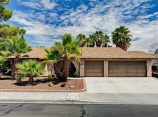 3236 Lindell Rd, Las Vegas, NV 89146