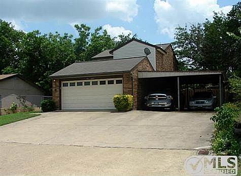 2nd image of 318 Linkwood Dr