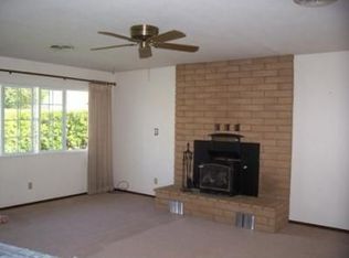 2701 Mayfair Rd, Lake Isabella, CA 93240