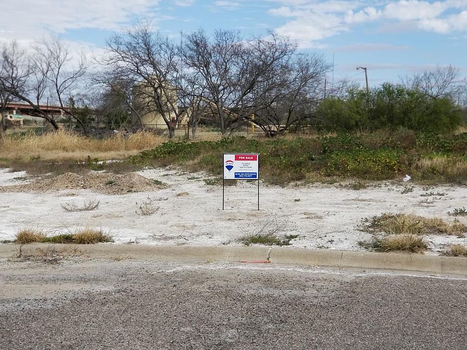 1st image of 2362 Pecan Dr