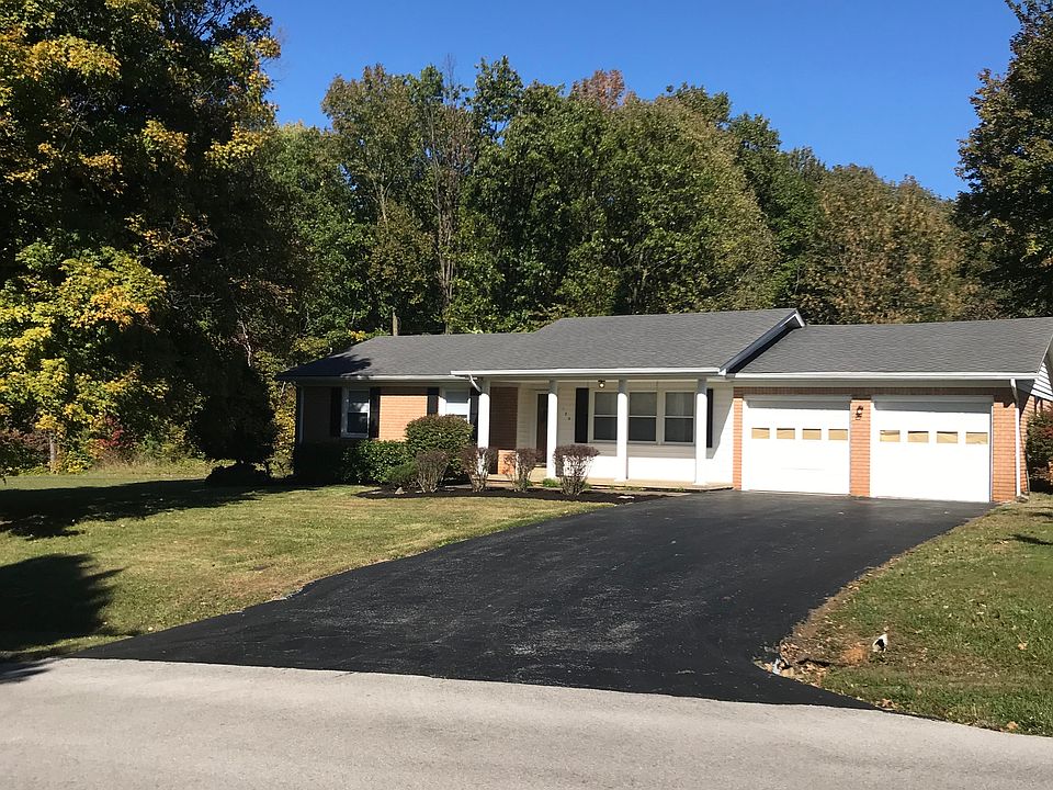 1st image of 120 Meadow Dr