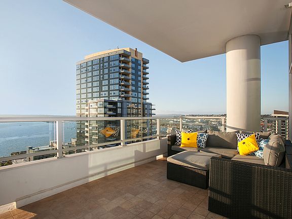 3rd image of 1262 Kettner Blvd #2501
