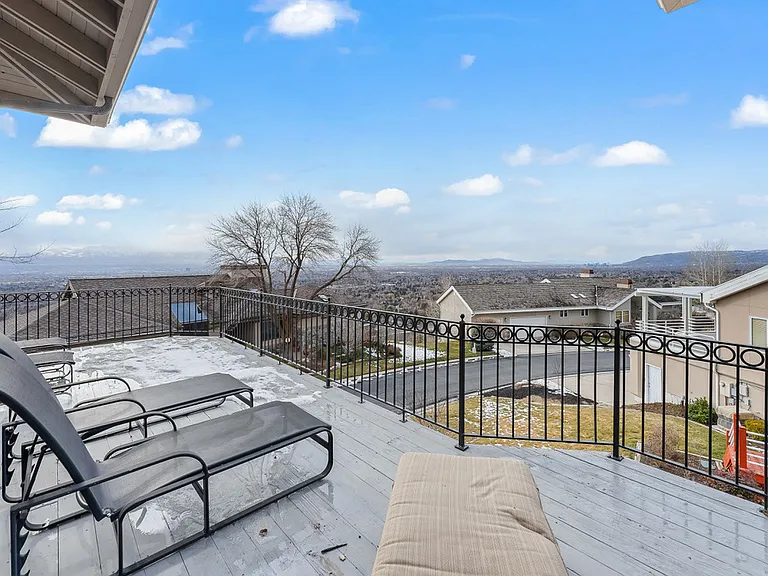 4887 S Mountain Ln — Photo 18