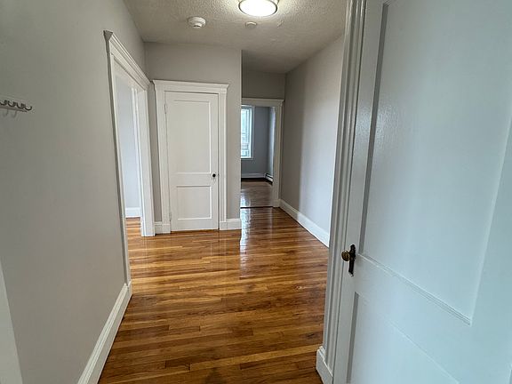 2nd image of 2 Park St #7