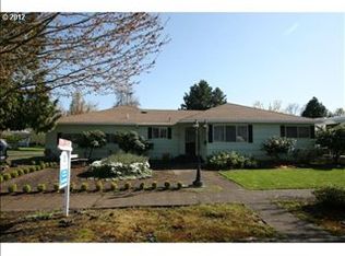 3074 Edgewood Ave NE, Salem, OR 97301