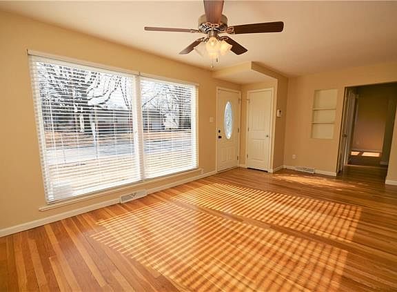 5th image of 503 Lynn Haven Ln