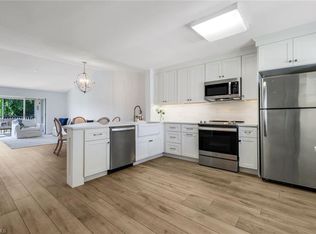 7767 Jewel LN #203, NAPLES, FL 34109