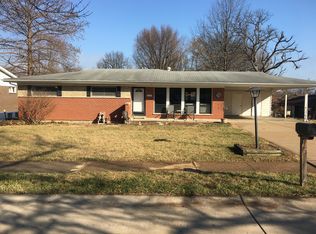 9207 Ewers Dr, Saint Louis, MO