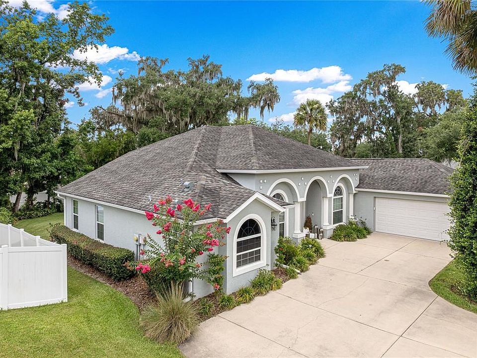 1st image of 2616 SW 18TH AVENUE NE