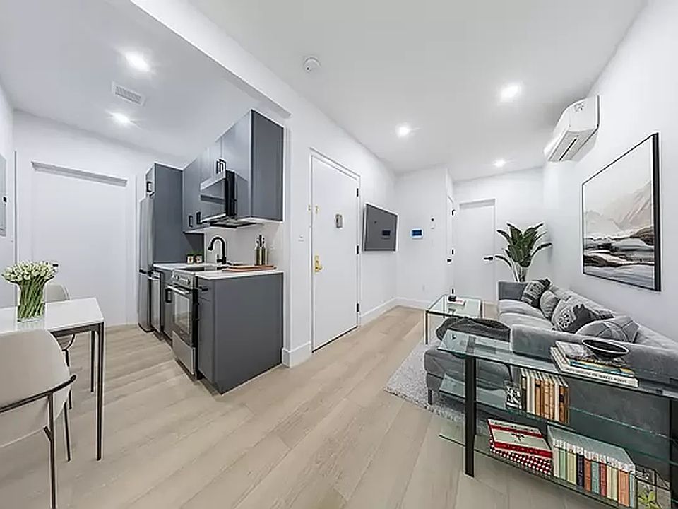1st image of 169 Montrose Ave #2R