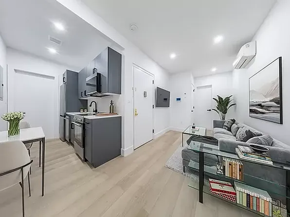 169 Montrose Avenue image 1 of 7