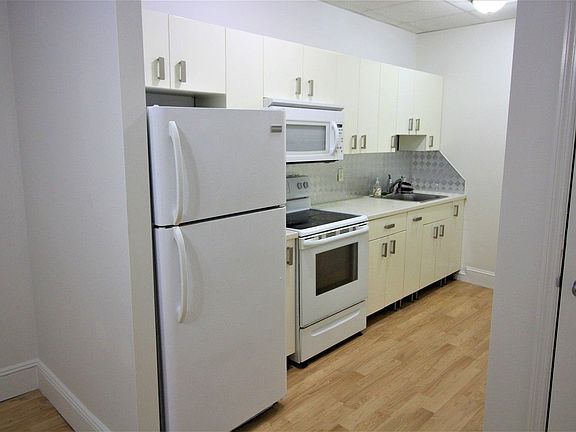 2nd image of 737 2nd Ave #1