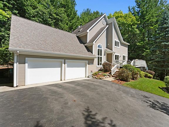 2nd image of 2127 E Timberlane Dr