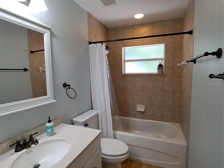 3819 Rosemary Dr — Photo 13