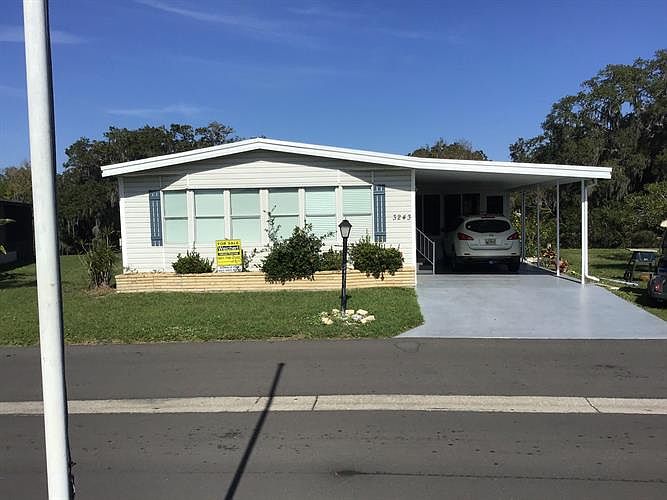 1st image of 3243 Bay Oaks Dr Fl 34234