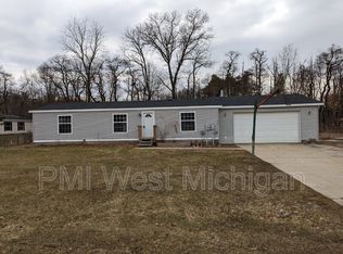 2706 Pasture Ln, Wayland, MI 49348