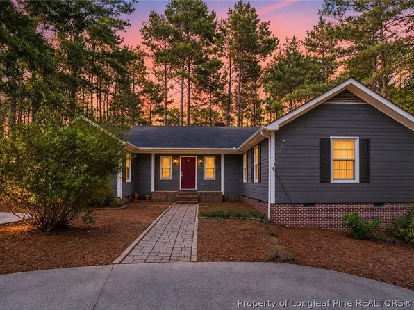 16401 Lakeshore Dr, Wagram, NC 28396