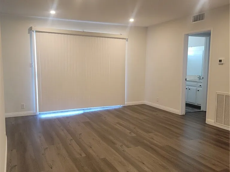 627 Geneva St #2 — Photo 12