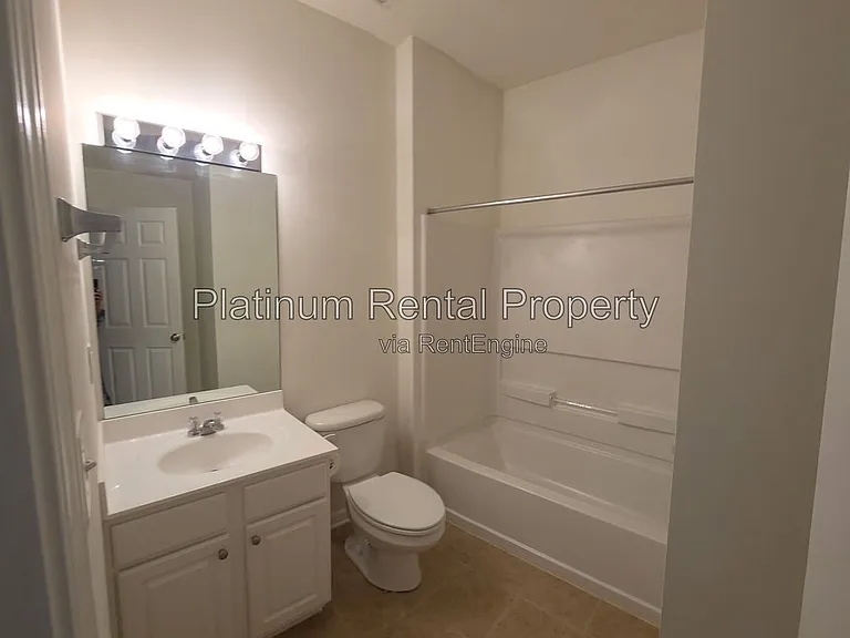 221 Balaban Cir — Photo 76