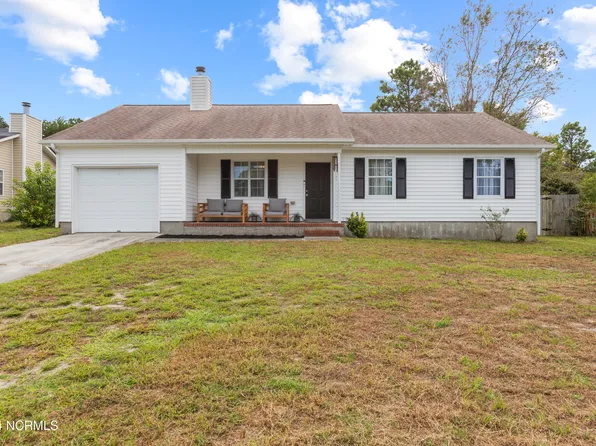 305 Timber Ridge Drive, Hubert, NC 28539