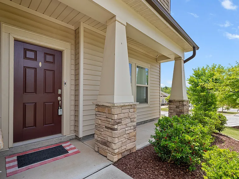1004 Tarsnet Ln — Photo 6