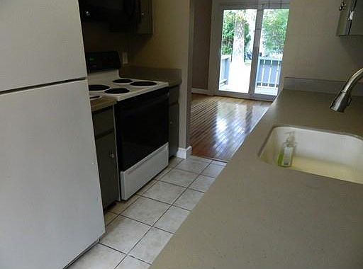 5th image of 369 Twin Lakes Dr