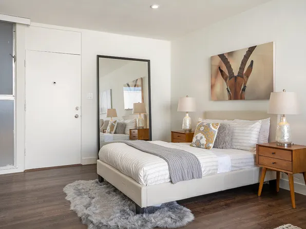 9500 W Olympic Blvd, Beverly Hills, CA