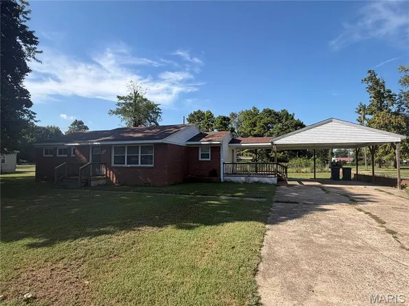 435 Vandenvender Ave, New Madrid, MO 63869