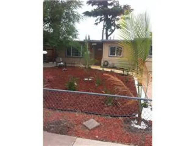 10321 Claudia Dr photo 1