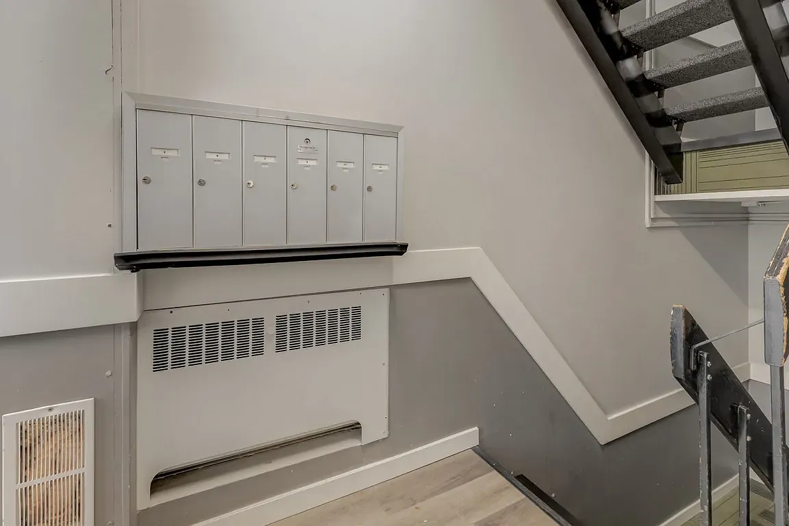 Sherbrooke House — Photo 1