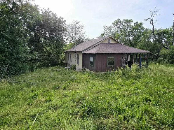 220 N School St, Gassville, AR 72635