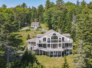 10 River Bend Dr, Boothbay, ME 04537