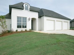 241 Harris Cir, Madison, MS 39110