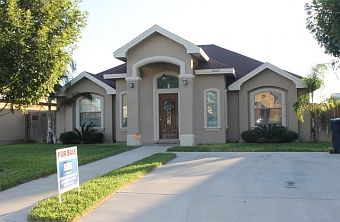 1st image of 2237 Villa Cir