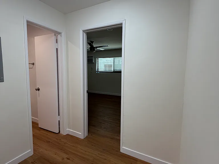 12011 Pacific Ave #3 — Photo 10