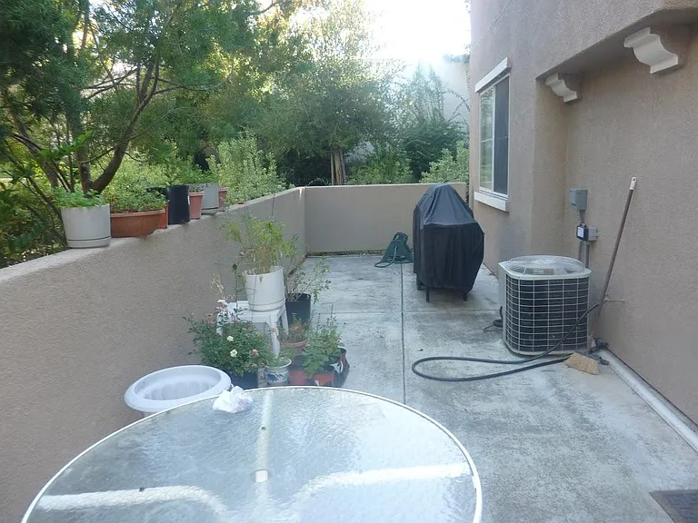 3889 Jasmine Cir — Photo 16