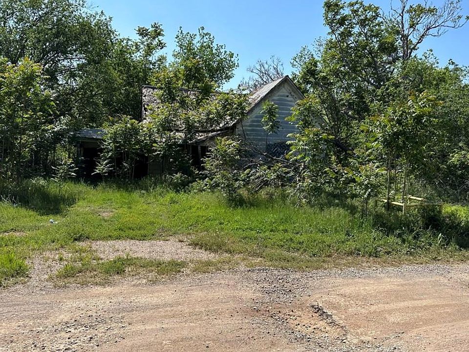 2nd image of 315 S Foster Ave