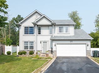 2776 W Hayley Ct, Waukegan, IL 60085