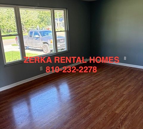 3rd image of 5231 Seymour Rd