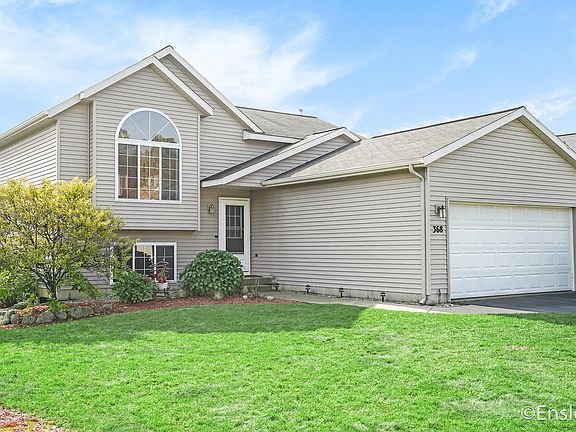 2nd image of 368 Prairie Run Dr NE