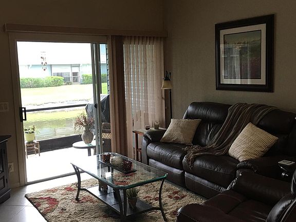 4th image of 3835 Island Club Circle E
