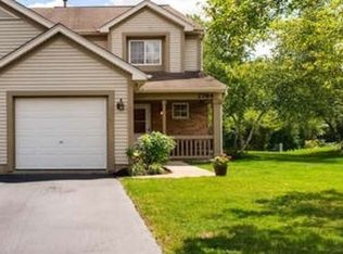 2784 Impressions Dr, Lake In The Hills, IL 60156