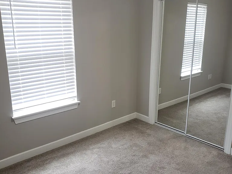 University Park TownHomes - 16474 — Photo 9