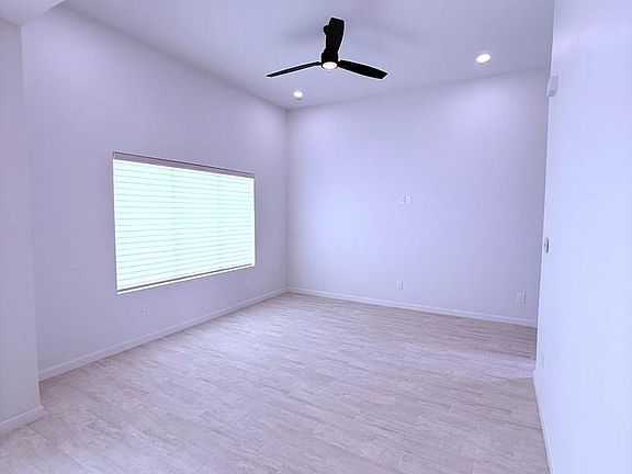 3rd image of 3573 Hidalgo St #B2